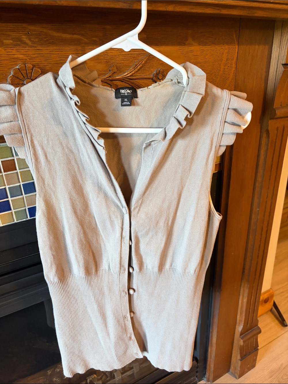 Mossimo Supply Co. Light Beige Ruffle Collar Button-Down Knit Top